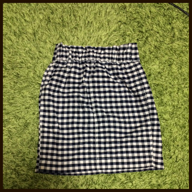 w closet(ダブルクローゼット)のブロックチェックスカート◎ レディースのスカート(ひざ丈スカート)の商品写真