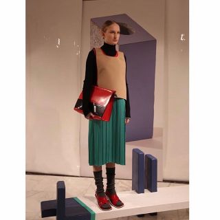 マルニ(Marni)の〇新品〇　PLAN C　ベスト　２０１９FW(ベスト/ジレ)