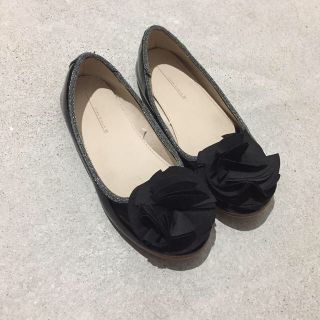 ザラ(ZARA)のザラ エナメル フラットシューズ(フォーマルシューズ)