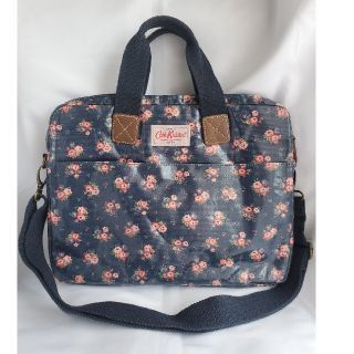 キャスキッドソン(Cath Kidston)の【美品】軽量でしっかりとした造り☆キャス・キッドソンの小花柄PCバッグ(その他)