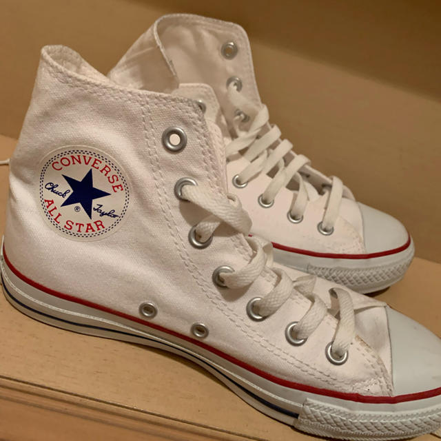 CONVERSE(コンバース)のコンバース　converse 白　24 ハイカット レディースの靴/シューズ(スニーカー)の商品写真