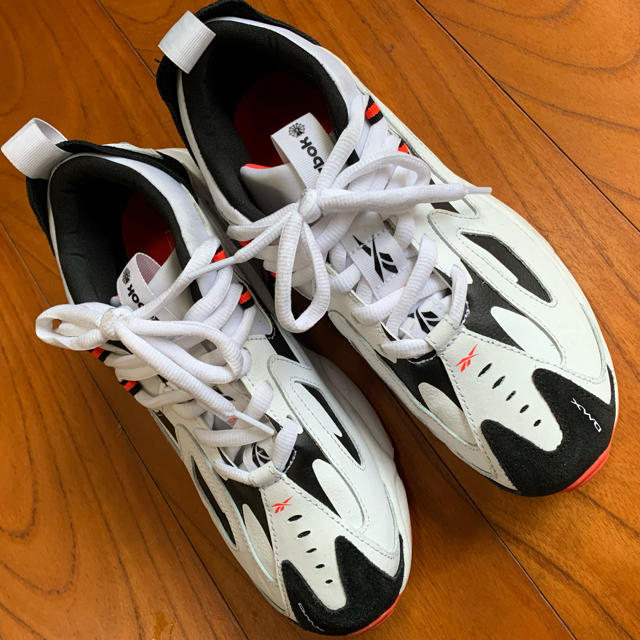 Reebok(リーボック)のReebok  DMX SERIES 1200 レディースの靴/シューズ(スニーカー)の商品写真