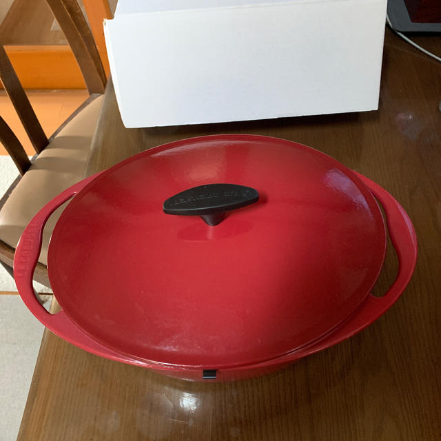 LE CREUSET(ルクルーゼ)のル・クルーゼ27 インテリア/住まい/日用品のキッチン/食器(鍋/フライパン)の商品写真