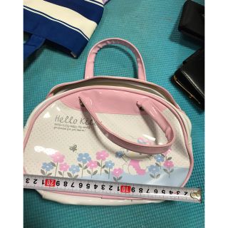 サンリオ エナメルバッグの通販 17点 | サンリオを買うならラクマ