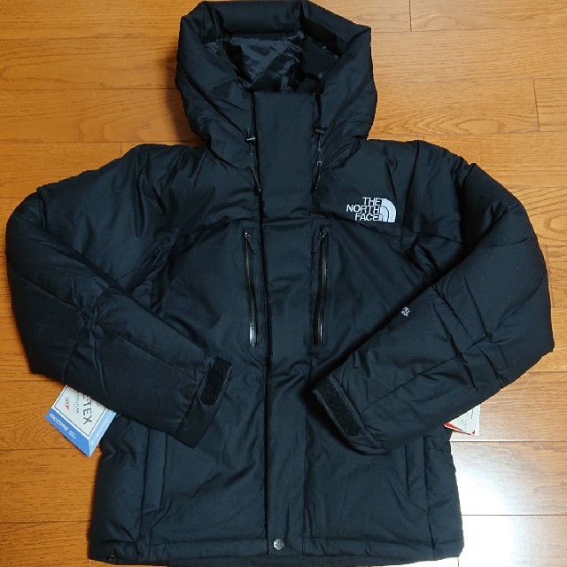 THE NORTH FACE(ザノースフェイス)の19AW 新品 バルトロライトジャケット M 黒 ノースフェイス メンズのジャケット/アウター(ダウンジャケット)の商品写真