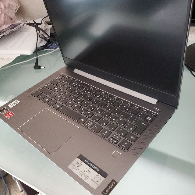 IdeaPad S540 (14, AMD)