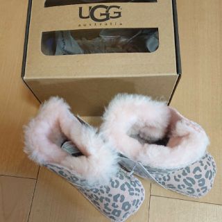 アグ(UGG)の【かよよ様限定公開】ＵＧＧ  ムートンブーツ(ブーツ)