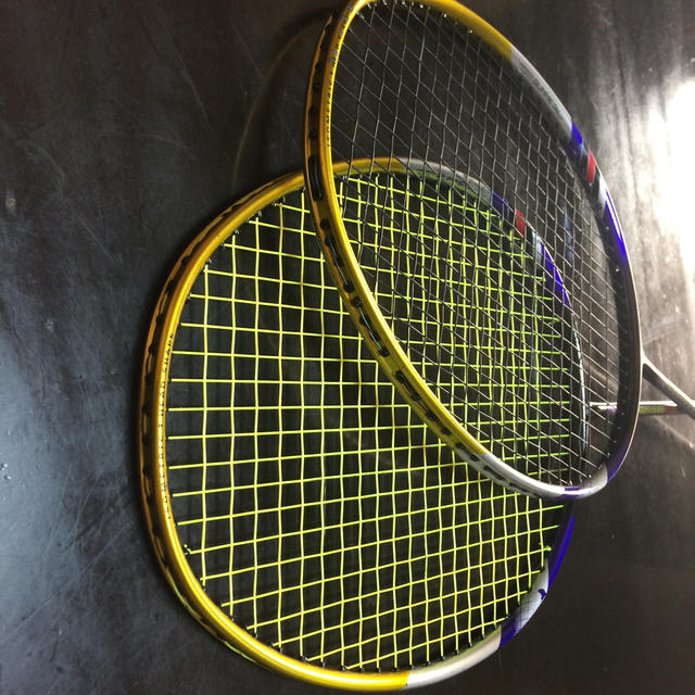 YONEX(ヨネックス)のナノスピード9000 ２本 スポーツ/アウトドアのスポーツ/アウトドア その他(バドミントン)の商品写真