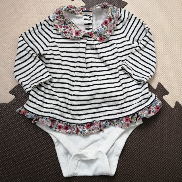 babyGAP(ベビーギャップ)のベビーギャップ　babyGAP　美品70 キッズ/ベビー/マタニティのベビー服(~85cm)(ロンパース)の商品写真