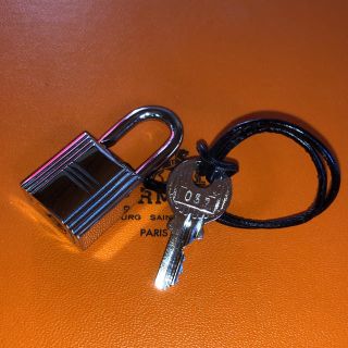 エルメス(Hermes)のエルミー様専用エルメス　カデナ　鍵　57番[美品・正規品](その他)