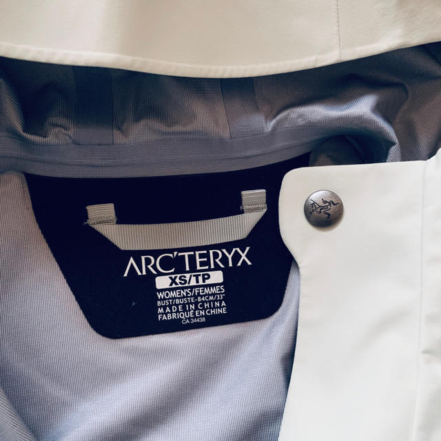 ARC'TERYX - アークテリクス コデッタコートの通販 by あんず〜's shop ...