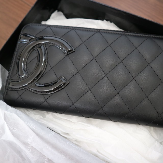 CHANEL カンボンライン ラウンドファスナー 長財布