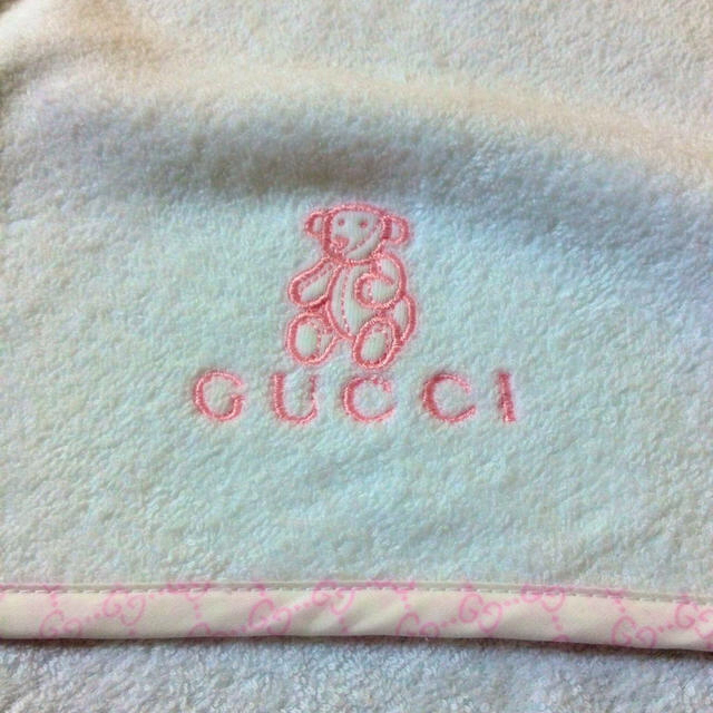 Gucci(グッチ)のrei♡様専用 キッズ/ベビー/マタニティのこども用ファッション小物(おくるみ/ブランケット)の商品写真