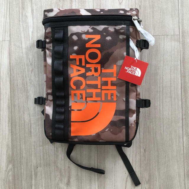 THE NORTH FACE(ザノースフェイス)のS.shop様　専用　ザ  ノースフェイス キッズ　リュックサック　21L キッズ/ベビー/マタニティのこども用バッグ(リュックサック)の商品写真