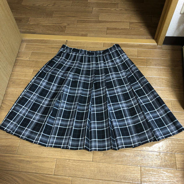 COMME CA DU MODE(コムサデモード)のコスプレ　スカート　制服ディズニーに エンタメ/ホビーのコスプレ(衣装)の商品写真