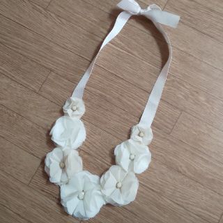 アクシーズファム(axes femme)の処分価格！花💠リボンネックレス(ネックレス)