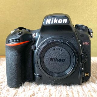 ニコン(Nikon)のカレンさま専用　ニコン　Nikon D750(デジタル一眼)