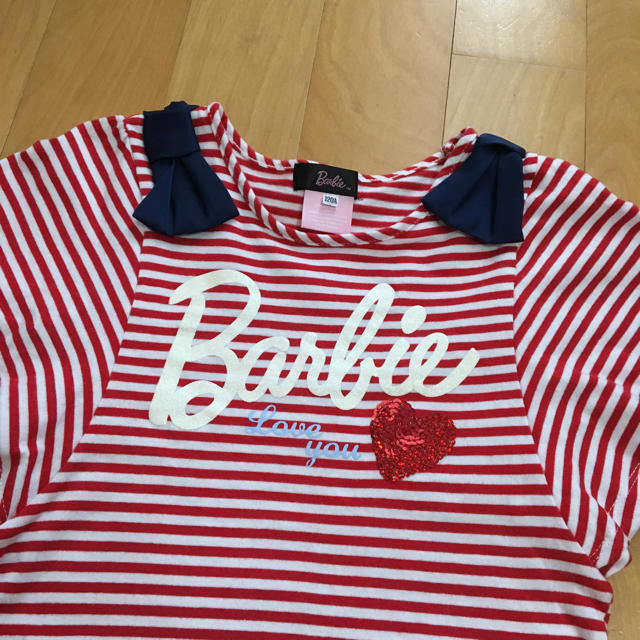 Barbie(バービー)のBarbieカットソー キッズ/ベビー/マタニティのキッズ服女の子用(90cm~)(Tシャツ/カットソー)の商品写真