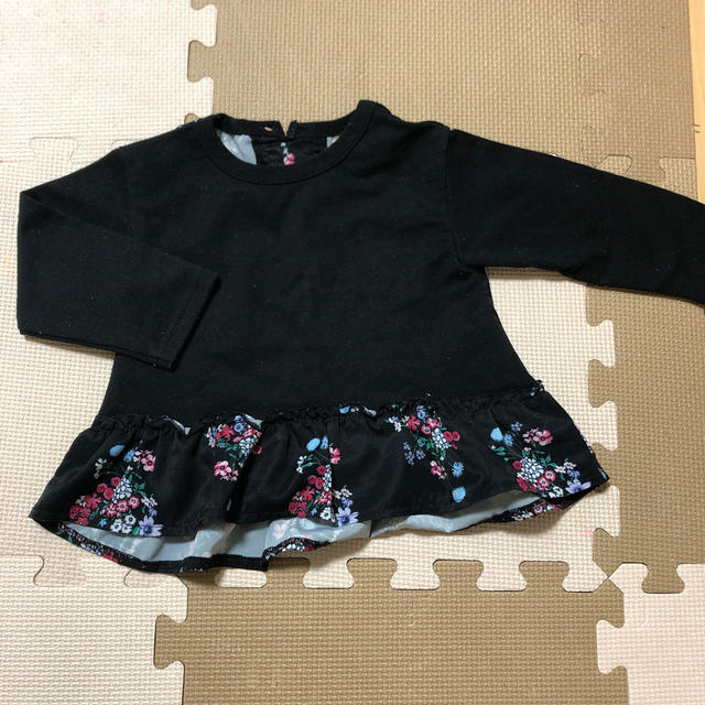 petit main(プティマイン)のpetit main 花柄切り替えカットソー キッズ/ベビー/マタニティのベビー服(~85cm)(シャツ/カットソー)の商品写真