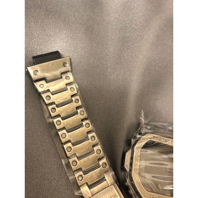 G-SHOCK(ジーショック)の★新品 Gショック DW-5600E 銀 エイジドメタル ベゼルベルトキット メンズの時計(金属ベルト)の商品写真