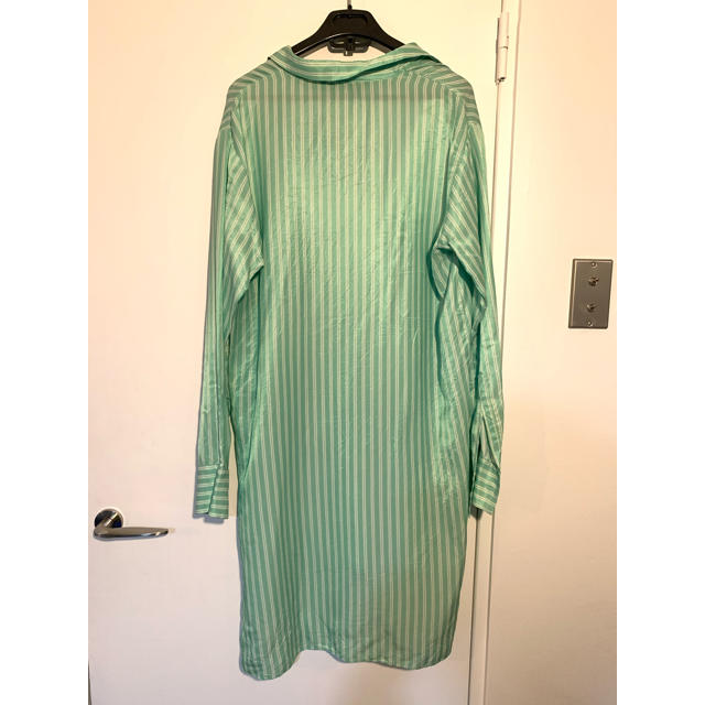 ZARA(ザラ)のストライプロングシャツ レディースのトップス(シャツ/ブラウス(長袖/七分))の商品写真