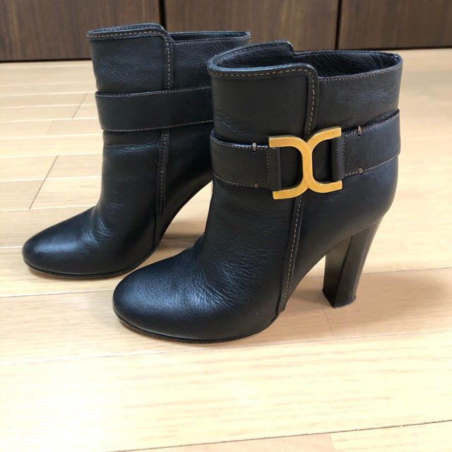 Chloe(クロエ)のChloeショートブーツ❤️ レディースの靴/シューズ(ブーツ)の商品写真