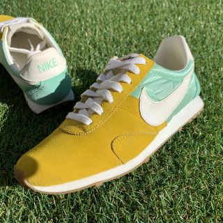 ナイキ(NIKE)の美品24 NIKE PREナイキ プリモントリオールRCR VNTG C589(スニーカー)