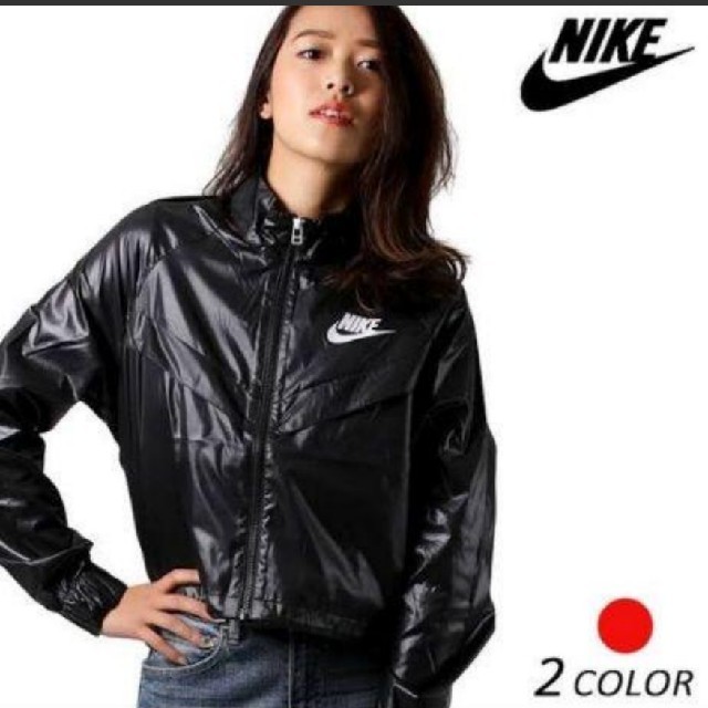 NIKE(ナイキ)の【Lサイズ】NIKE ウィメンズ ウィンドブレーカー スウッシュ ジャケット レディースのジャケット/アウター(ナイロンジャケット)の商品写真