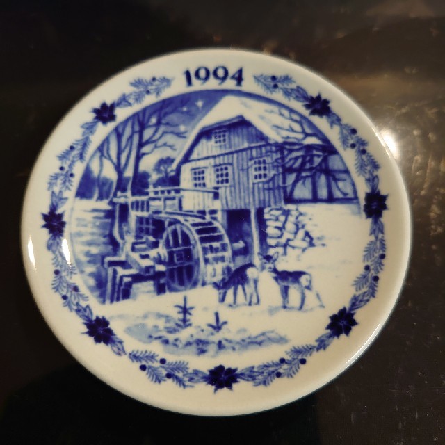 ROYAL COPENHAGEN(ロイヤルコペンハーゲン)のロイヤルコペンハーゲン 小皿1994 インテリア/住まい/日用品のキッチン/食器(食器)の商品写真