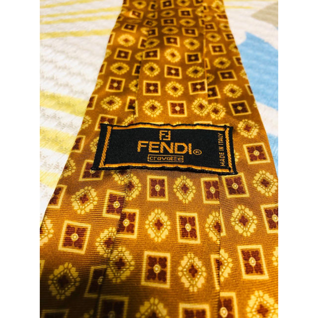 FENDI(フェンディ)の2点購入で1点プレゼント！フェンディ FENDI ネクタイ a323 メンズのファッション小物(ネクタイ)の商品写真