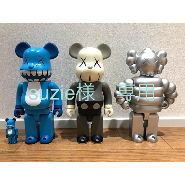 kaws BE@RBRICK & KUBRICK 400% 3体セット