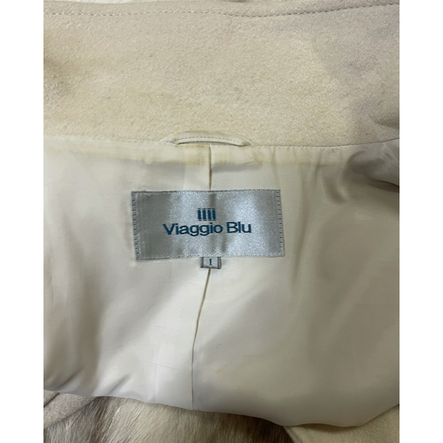 VIAGGIO BLU(ビアッジョブルー)のビアッジョブルー フォックスファー、ウール、カシミヤコート レディースのジャケット/アウター(毛皮/ファーコート)の商品写真