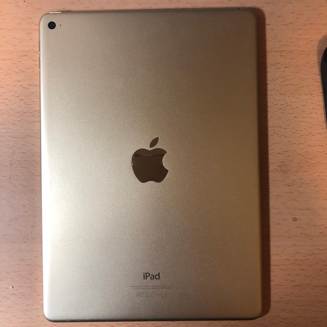 iPad Air 64GB ゴールド wifiモデル 本体＋カバー