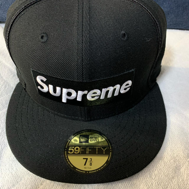 帽子【7 3/8】supreme NEWERA キャップ　ブラック