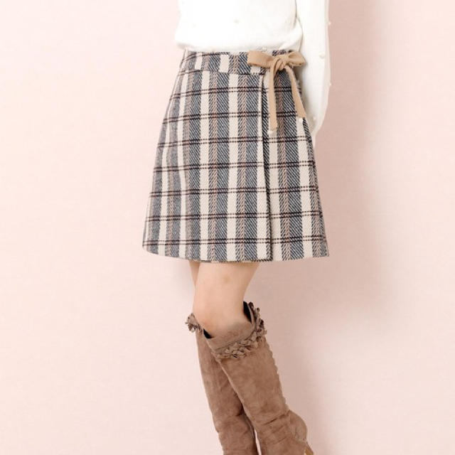 LODISPOTTO(ロディスポット)のロディスポット♡レトロチェックラップミニスカート レディースのスカート(ミニスカート)の商品写真