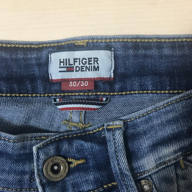 TOMMY HILFIGER(トミーヒルフィガー)のHILFIGER DENIM メンズのパンツ(デニム/ジーンズ)の商品写真