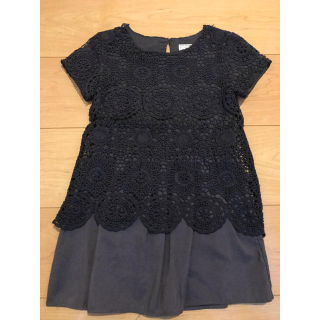 ZARA KIDS(ザラキッズ)のザラ☆グレーワンピースチュニック秋110ピコレース キッズ/ベビー/マタニティのキッズ服女の子用(90cm~)(ワンピース)の商品写真