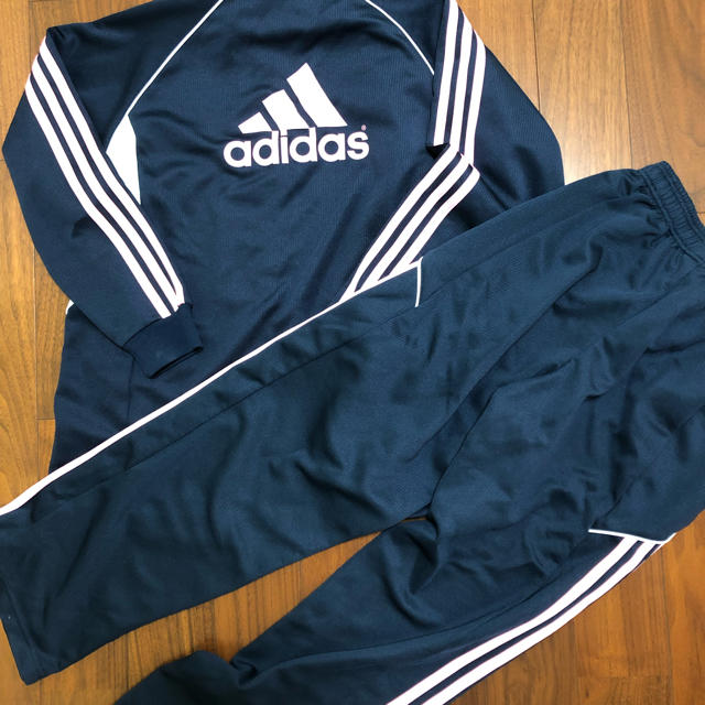 adidas(アディダス)のadidas　ジャージ(上下) スポーツ/アウトドアのスポーツ/アウトドア その他(その他)の商品写真