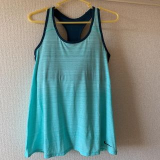 ナイキ(NIKE)のナイキ⭐︎タンクトップ⭐︎ブラ付き(タンクトップ)