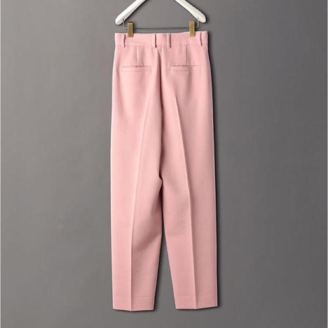 BEAUTY&YOUTH UNITED ARROWS(ビューティアンドユースユナイテッドアローズ)の6(ROKU) KARSEY PANTS ピンク34 レディースのパンツ(カジュアルパンツ)の商品写真