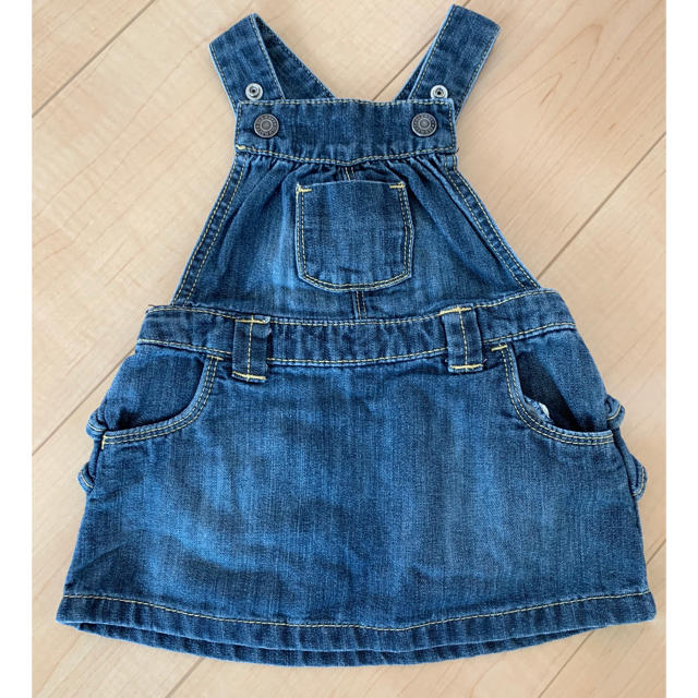 Old Navy(オールドネイビー)の●オールドネイビー●美品！デニム  サロペットスカート70センチ相当　6-12m キッズ/ベビー/マタニティのベビー服(~85cm)(スカート)の商品写真