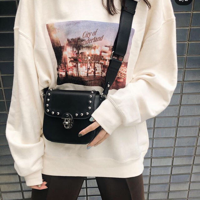 moussy(マウジー)のMOUSSY 心斎橋OPA店限定ノベルティバッグ レディースのバッグ(ショルダーバッグ)の商品写真