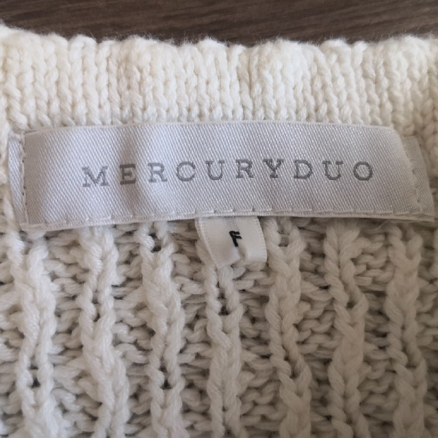 MERCURYDUO(マーキュリーデュオ)のマーキュリーデュオ☆白ケーブルニット レディースのトップス(ニット/セーター)の商品写真