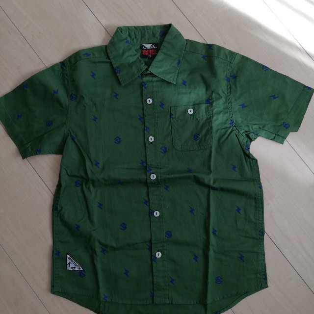 子供シャツ140cm キッズ/ベビー/マタニティのキッズ服男の子用(90cm~)(Tシャツ/カットソー)の商品写真