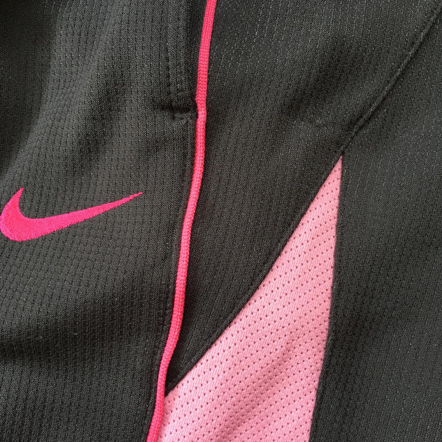 NIKE(ナイキ)のナイキ☆レディース ジャージ☆Mサイズ ［上下セットの上着Lサイズも出品中］ スポーツ/アウトドアのランニング(ウェア)の商品写真