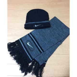 NIKEのニット帽（knit cap）＆マフラー（muffler）(ニット帽/ビーニー)