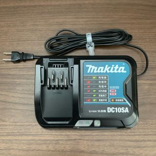 マキタ(Makita)の【美品】マキタ 純正 10.8V 充電器 DC10SA(掃除機)