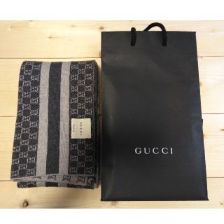 グッチ(Gucci)のせらたん様専用　美品　GUCCI　リバーシブル　マフラー(マフラー)