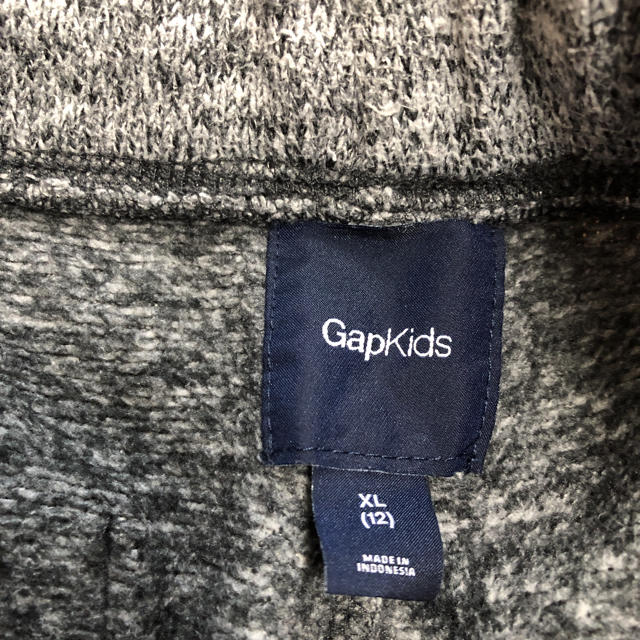 GAP Kids(ギャップキッズ)のボーイズGAP あったかパンツ　１５０サイズ キッズ/ベビー/マタニティのキッズ服男の子用(90cm~)(パンツ/スパッツ)の商品写真