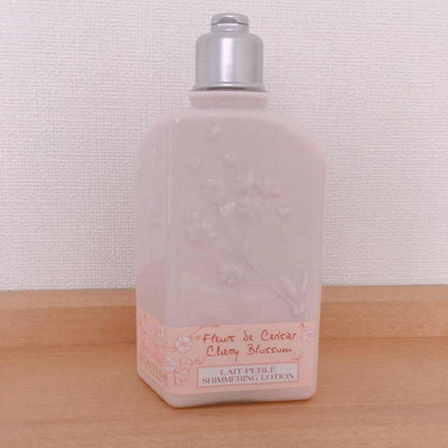 L'OCCITANE(ロクシタン)のロクシタン　チェリーブロッサムボディクリーム コスメ/美容のボディケア(ボディクリーム)の商品写真